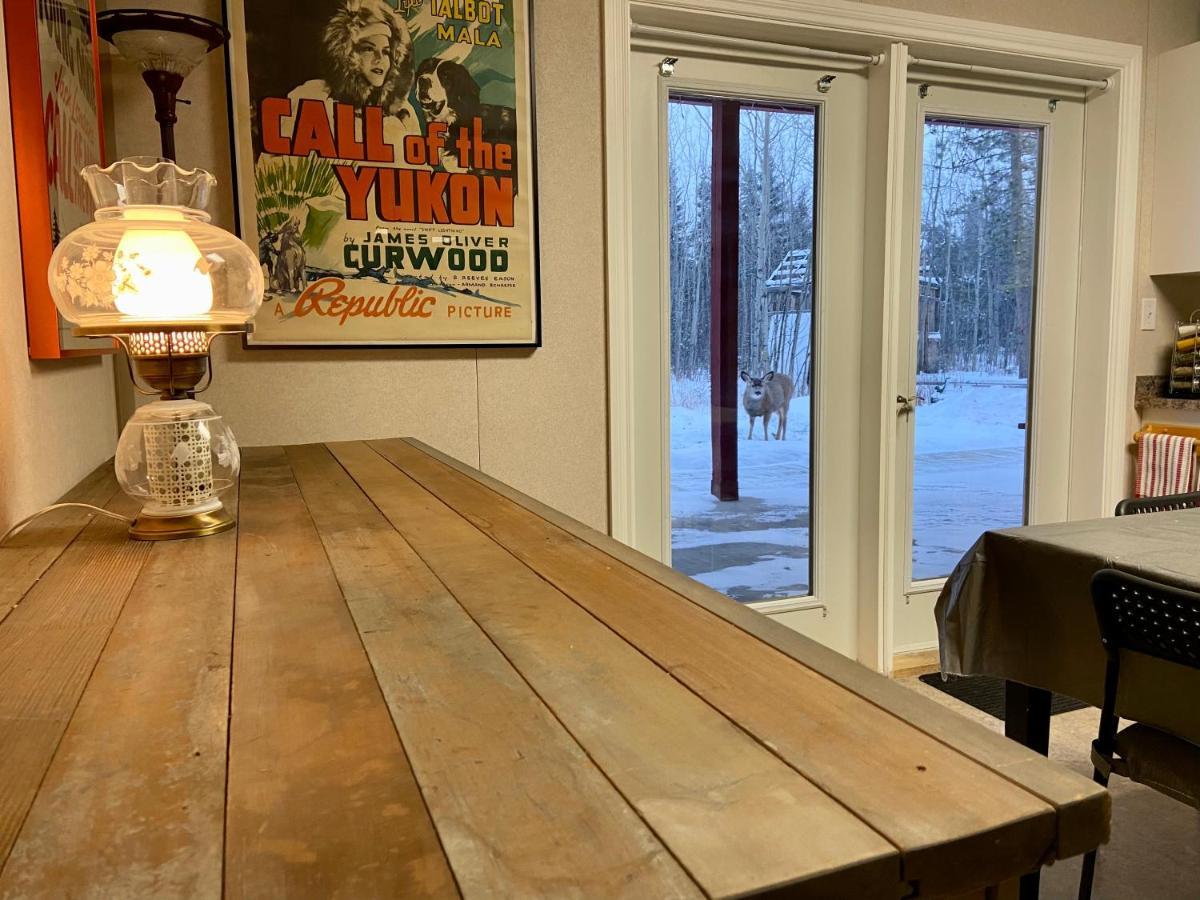 The Big Red Barn Apartment Whitehorse Bagian luar foto