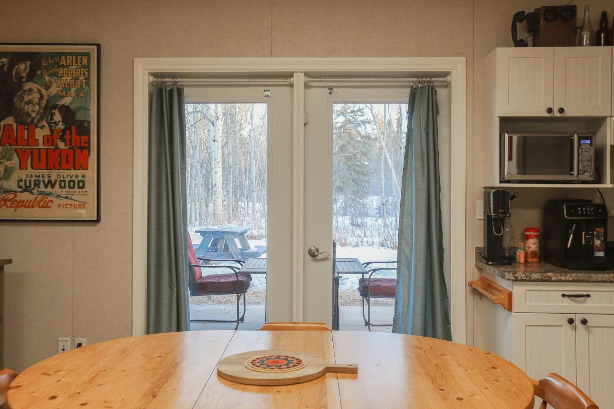 The Big Red Barn Apartment Whitehorse Bagian luar foto