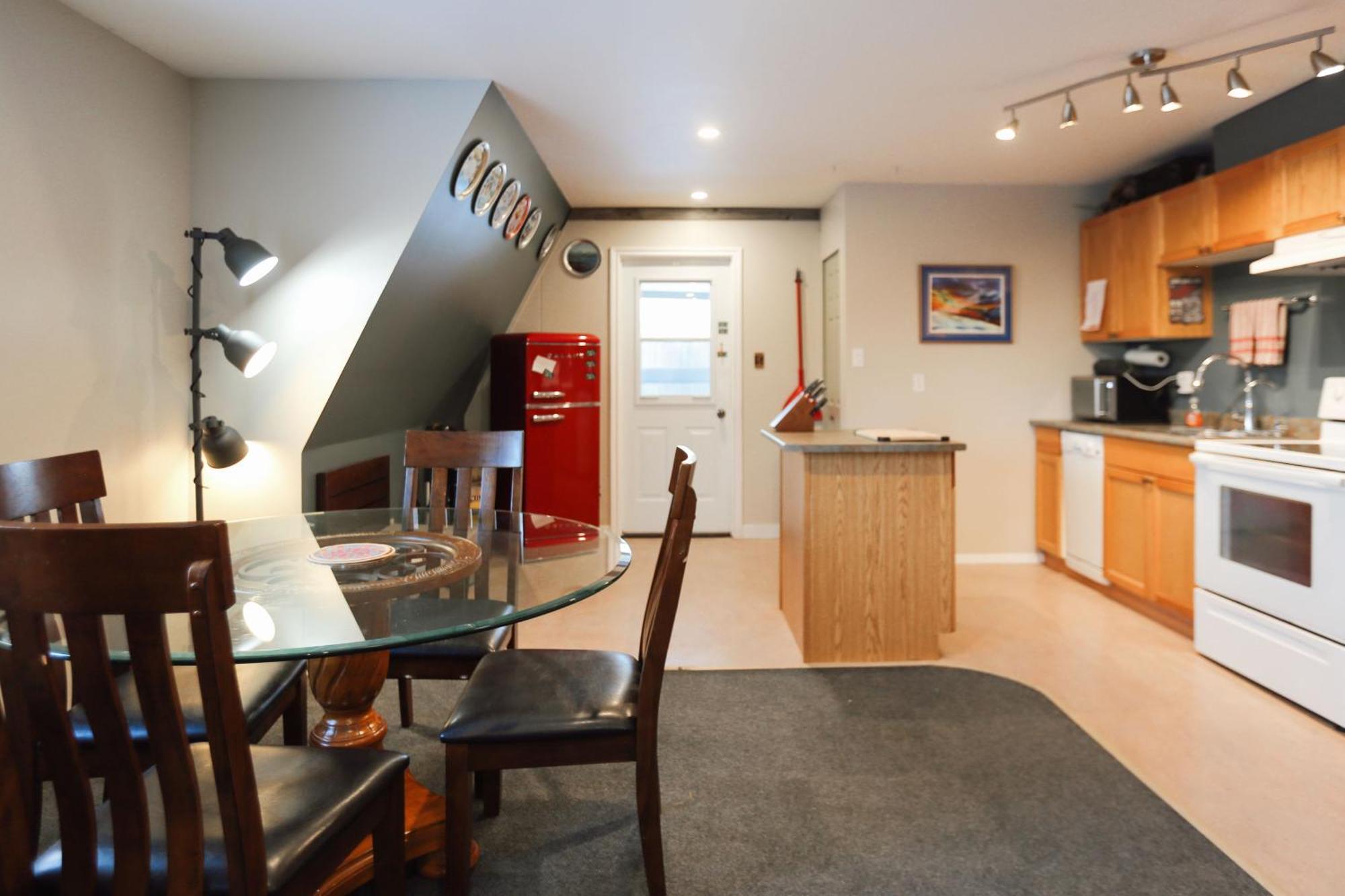 The Big Red Barn Apartment Whitehorse Bagian luar foto