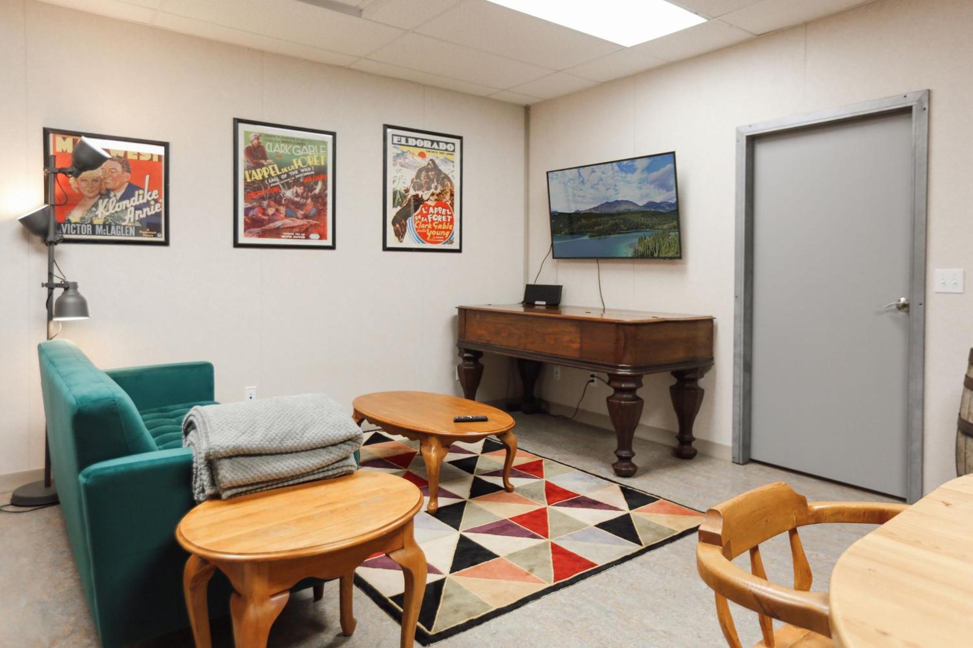 The Big Red Barn Apartment Whitehorse Bagian luar foto