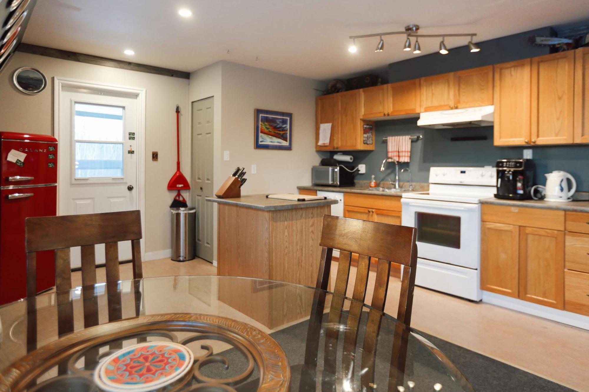 The Big Red Barn Apartment Whitehorse Bagian luar foto