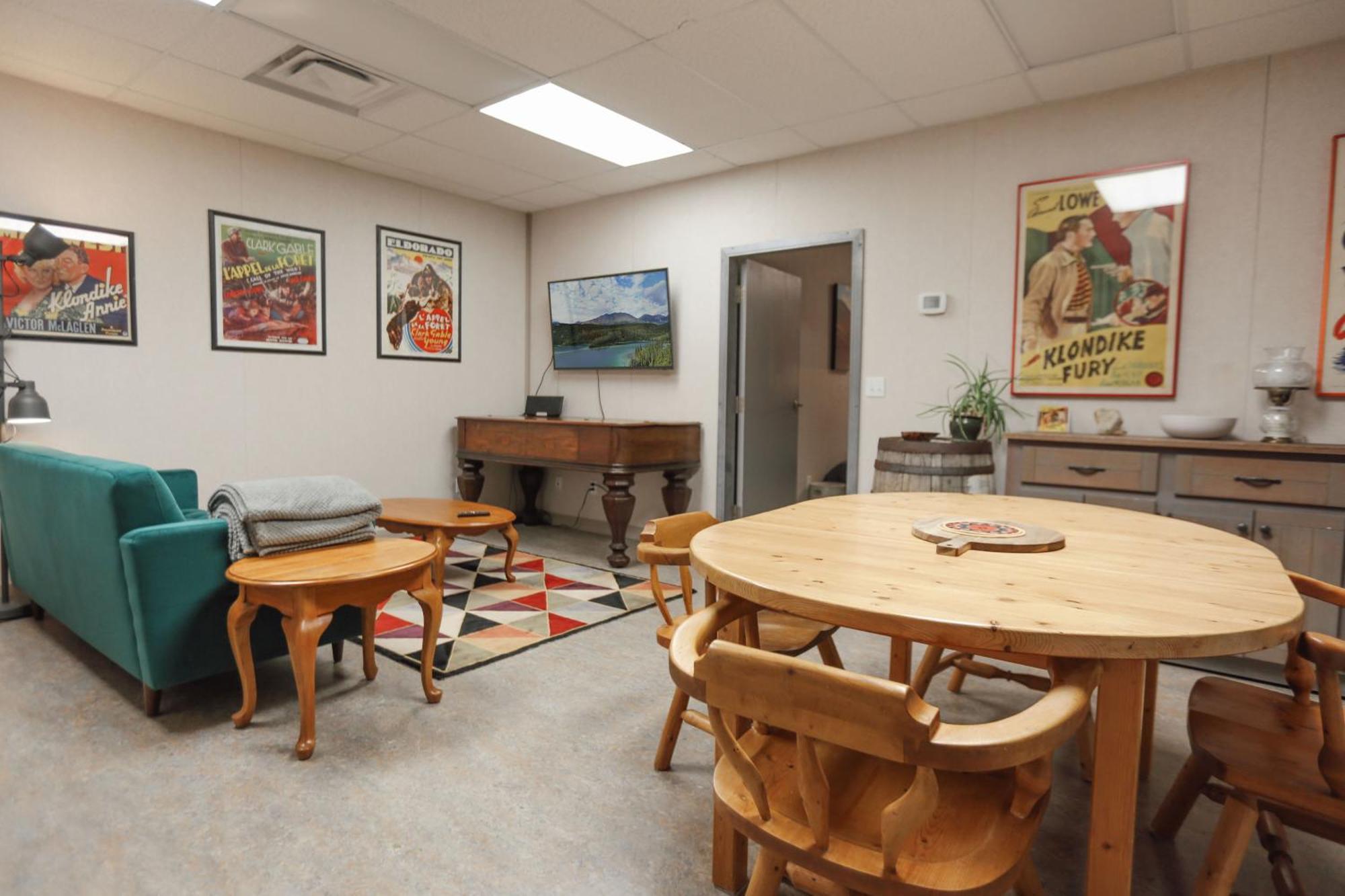 The Big Red Barn Apartment Whitehorse Bagian luar foto