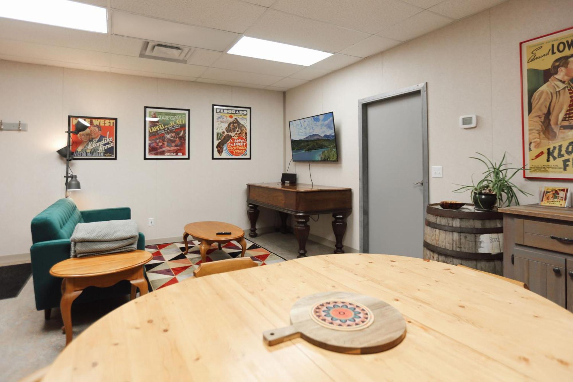 The Big Red Barn Apartment Whitehorse Bagian luar foto