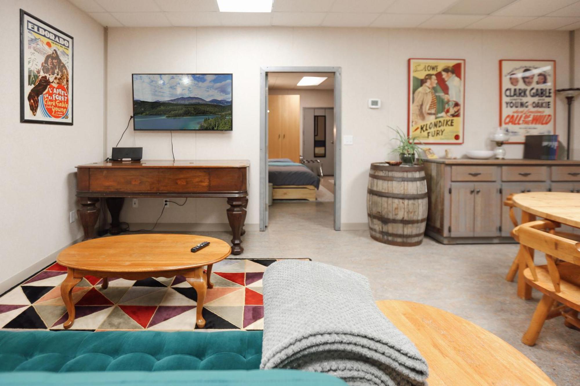 The Big Red Barn Apartment Whitehorse Bagian luar foto